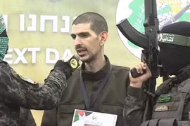Hamas thả thêm 3 con tin người Israel để đổi lấy 183 tù nhân Palestine