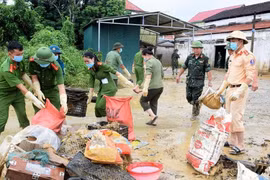 Thủ tướng chỉ đạo nhanh chóng khắc phục hậu quả bão số 3 và mưa lũ
