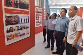 Khẩn trương hoàn thành Triển lãm ảnh, thành tựu văn hóa chào mừng Đại hội Đại biểu Đảng bộ Chính phủ lần thứ nhất