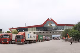 Trung Quốc nghỉ Tết, Việt Nam dừng thông quan hàng hóa nhiều cửa khẩu