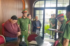 Bắt Tổng giám đốc Công ty CP Tập đoàn Phúc Hoàng Nguyên về tội "Lừa đảo chiếm đoạt tài sản"