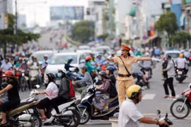 Thủ tướng yêu cầu bảo đảm trật tự, an toàn giao thông dịp nghỉ lễ 30/4 - 1/5