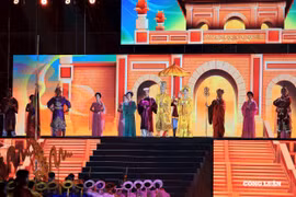 Festival Thăng Long - Hà Nội 2025: Đêm khai mạc rực rỡ sắc màu di sản