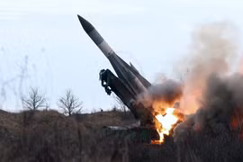 Video Ukraine dùng tên lửa Liên Xô cũ bắn rơi oanh tạc cơ Nga cách 308 km