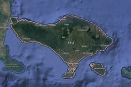 'Thiên đường du lịch' Bali có điện trở lại