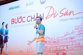 Bước chân di sản - Giải chạy cộng đồng gây quỹ bảo tồn làng nghề Việt