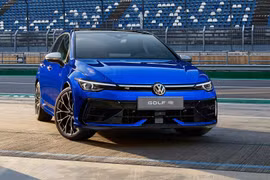 Volkswagen Golf sắp bán chính hãng tại Việt Nam