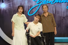 Cô gái bại não trở thành biểu tượng truyền năng lượng sống tích cực