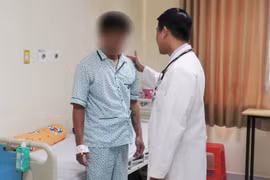 Người đàn ông 33 tuổi đột quỵ giữa công trường: Cảnh báo căn bệnh không còn của riêng người già
