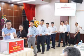EVNSPC ủng hộ đồng bào khắc phục bão lũ, thiên tai