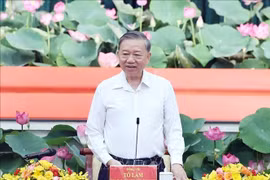Tổng Bí thư Tô Lâm: Tái thiết TP.HCM phải từ bỏ tư duy cũ, kiến tạo siêu đô thị kết nối thông minh