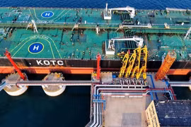 ‏Doanh thu xuất khẩu dầu Nga rơi xuống mức thấp nhất kể từ 2023‏