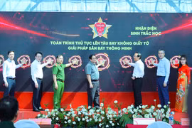 Sớm nhân rộng tính năng 'Dịch vụ hàng không' tích hợp trên VNeID