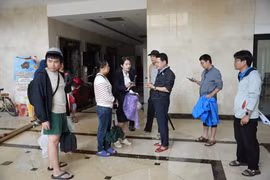 TP Huế: Ban quản lý chung cư The Manor Crow bị phê bình vì chậm trễ trong việc khắc phục hậu quả mưa bão