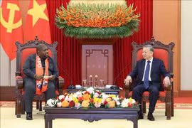 Phân bón Miền Nam: Nhiều giải pháp chung tay vượt khó