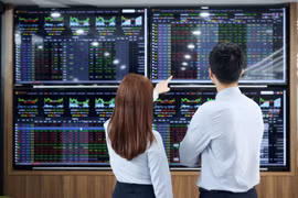 Chứng khoán hôm nay 21/4/2026: VN-Index giảm điểm vào cuối phiên