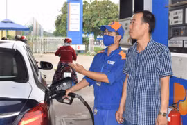 Ngày mai, giá xăng có thể tăng trở lại