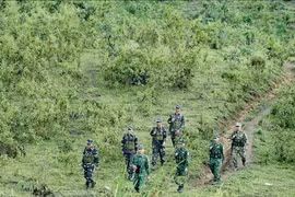 Tình anh em Việt - Lào trên dải biên cương Điện Biên