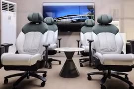‏Ghế xe Nissan “hóa thân” thành nội thất văn phòng siêu êm‏
