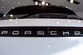 Porsche đại tu dòng sản phẩm để đưa động cơ đốt trong trở lại