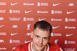 Liverpool ký hợp đồng đắt nhất lịch sử Ngoại hạng Anh
