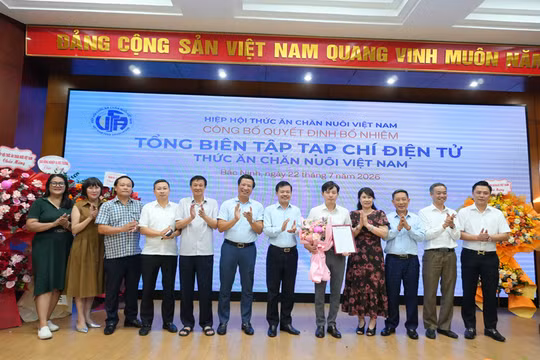 Nhà báo Vũ Tuấn Anh được bổ nhiệm làm Tổng biên tập Tạp chí điện tử Thức ăn chăn nuôi Việt Nam