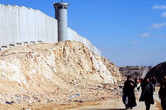 Vương quốc Anh cấm nhập khẩu hàng hóa có nguồn gốc Israel ở Bờ Tây