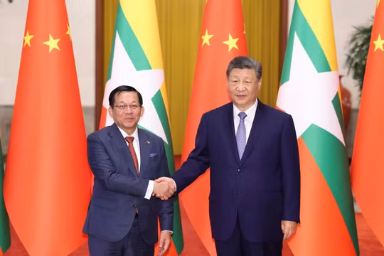 Chủ tịch Trung Quốc Tập Cận Bình gặp Tổng thống Myanmar, thúc đẩy hợp tác chiến lược toàn diện