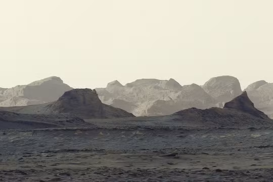 Tàu thám hiểm NASA ghi lại cảnh bình minh trên Sao Hỏa