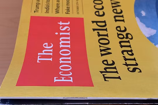 Tạp chí 'khó tính' The Economist thích ứng với thế hệ trẻ trong thời đại AI như thế nào?