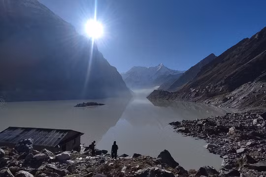 Nepal lên kế hoạch rút nước 4 hồ băng để giảm nguy cơ lũ lụt