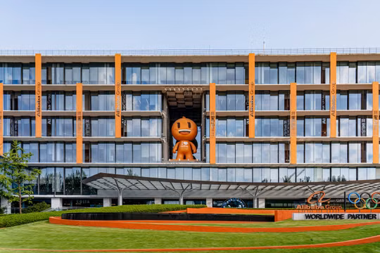 Alibaba kiện Lầu Năm Góc vì bị đưa vào danh sách liên quan quân đội Trung Quốc