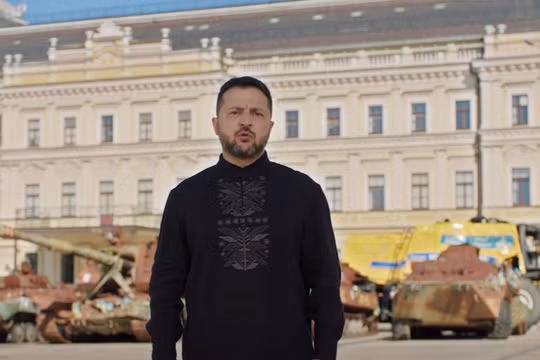 Tổng thống Ukraine tuyên bố muốn hòa bình trong Ngày Độc lập