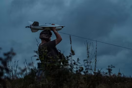 Các công ty châu Âu phát triển AI để giúp Ukraine đánh chặn UAV
