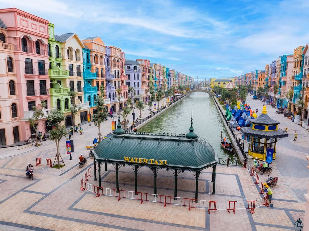 muc so thi thuong cang the venice truoc ngay khai truong mega grand world ha noi hinh 5