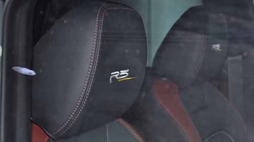 ra mat proton x50 r3 hinh 3