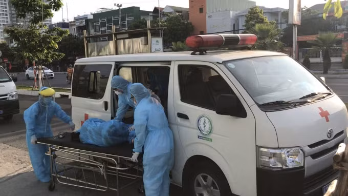 Không chỉ lo cho dân mình, Đà Nẵng cũng luôn thể hiện nghĩa tình đồng bào, chăm lo cho quyền lợi của người dân tỉnh bạn, du khách đến với thành phố.