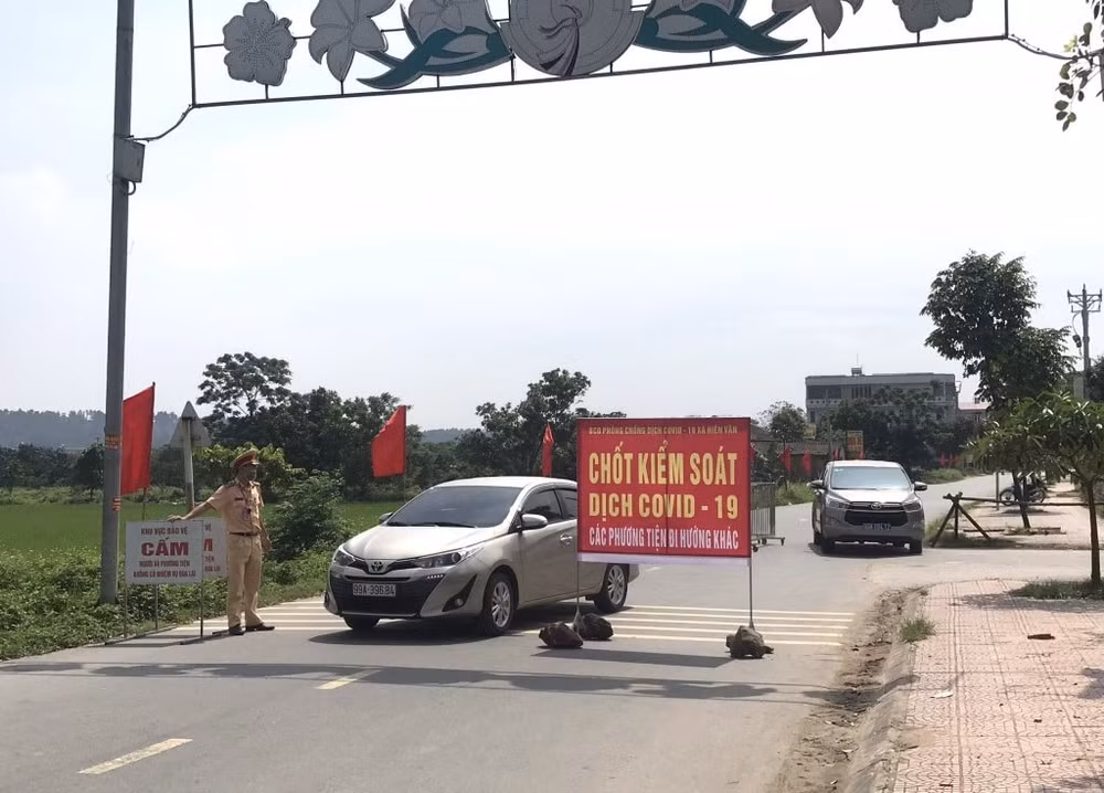 Bắc Ninh giãn cách xã hội toàn huyện Yên Phong từ 14 giờ chiều nay 15/5. Ảnh: TL