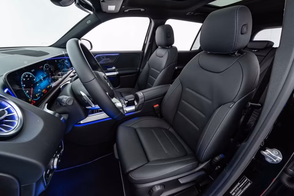 Mercedes-Benz GLB sở hữu gói độ Brabus. Ảnh: Carscoops