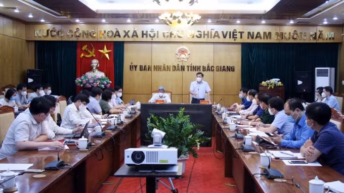Quang cảnh buổi làm việc. Ảnh: Báo Bắc Giang