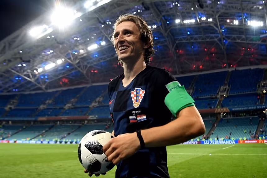 Modric vẫn bền bỉ cống hiến cho Croatia. Ảnh: Getty