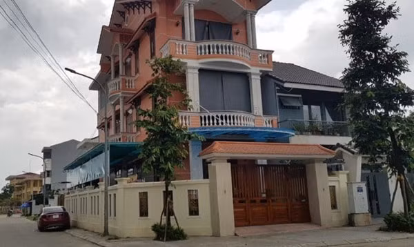 UBND TP Huế bán chỉ định không qua đấu giá lô đất ký hiệu số A7 (phường An Đông, TP Huế) cho cựu bí thư Thành ủy Huế Huỳnh Cư