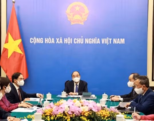 Quang cảnh cuộc điện đàm.