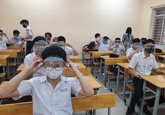 Học sinh Cần Thơ đi học trở lại từ ngày 11/5, chuẩn bị kiểm tra học kỳ 2. Ảnh: TL