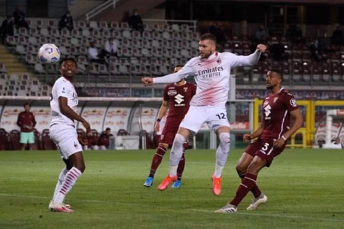 Chiến thắng tỷ số 7-0 trên sân của Torino rạng sáng nay (13/5) đã giúp AC Milan tạo lên kỳ tích trong suốt 20 năm lịch sử của Serie A. Ảnh: internet