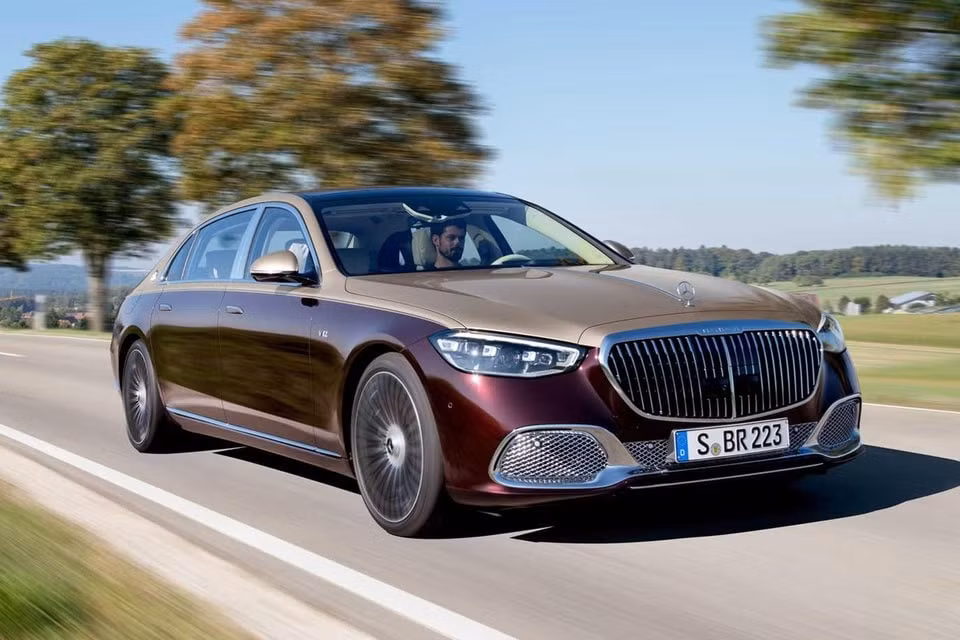 Mercedes-Maybach S 650 2022. Ảnh: Carbuzz