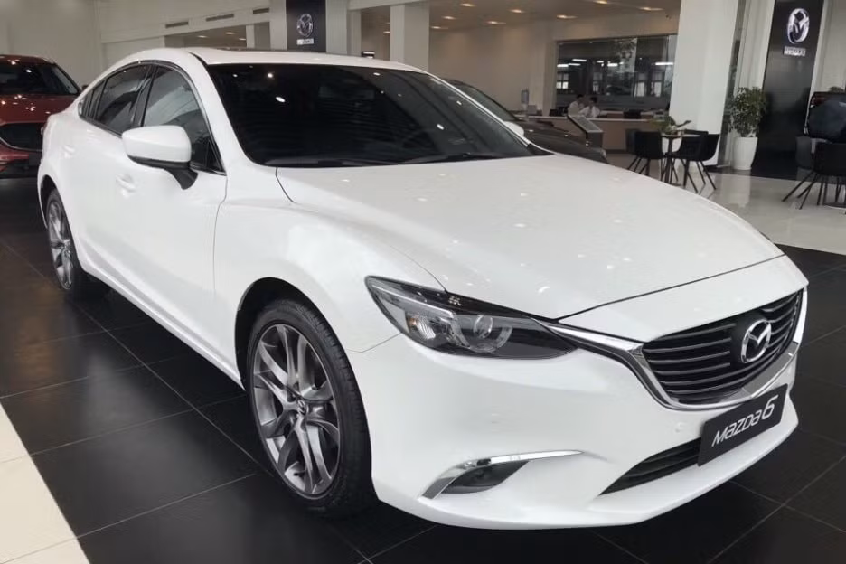 Triệu hồi 61.517 xe Mazda bán tại Việt Nam lỗi bơm nhiên liệu.