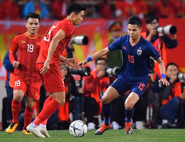 Lo ngại đội tuyển Thái Lan khả năng sẽ phải đứng nhì bảng G vòng loại thứ 2 World Cup, giới truyền thông Thái Lan kêu gọi FIFA cần có phán quyết công bằng, sau khi đội tuyển Triều Tiên rút lui. Ảnh: internet