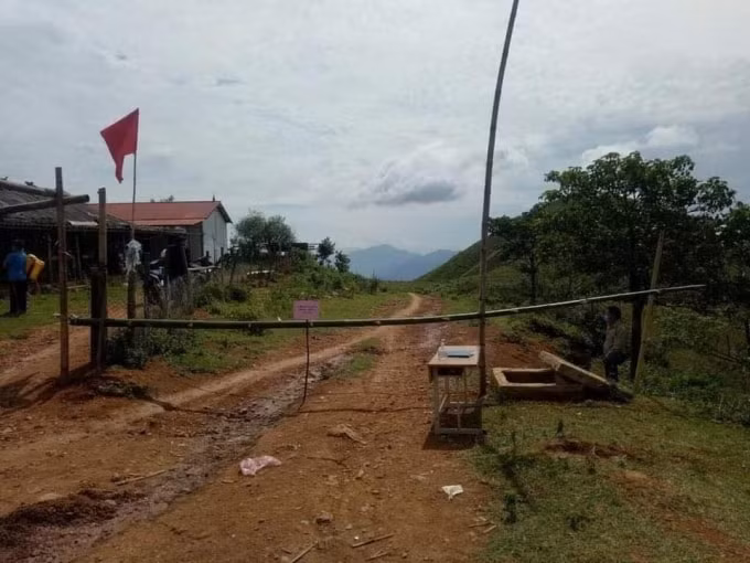 Chốt kiểm dịch tại huyện Thuận Châu.