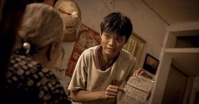 Anh Khoa 'Ròm' đoạt giải Nam diễn viên xuất sắc ở LHP châu Á.